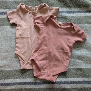 Colored Organics Kids Bodysuits - Pink Set Of Two, Size 6-12 months